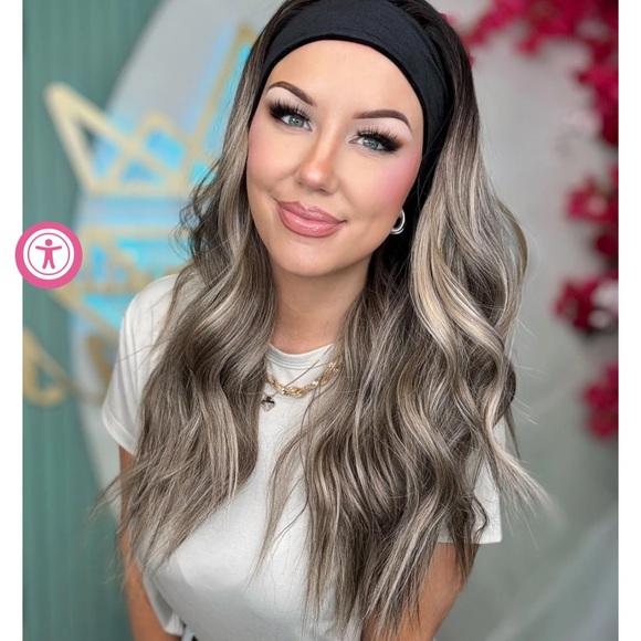 Chelsey smith crown headband wig - Picture 5 of 6